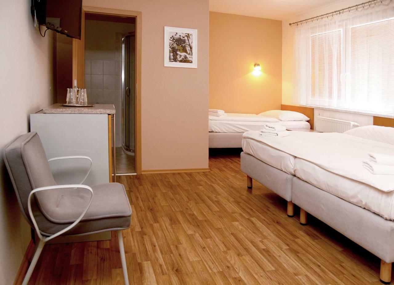 Hotel Sedlecky Dvur à Sedlec  Extérieur photo